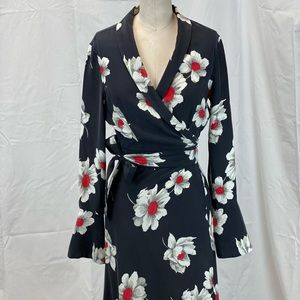 Equipment Femme floral wrap dress